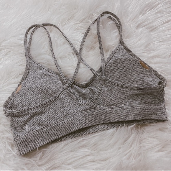 ❌SOLD❌Old Navy active space dye go dry sports bra - Picture 2 of 3